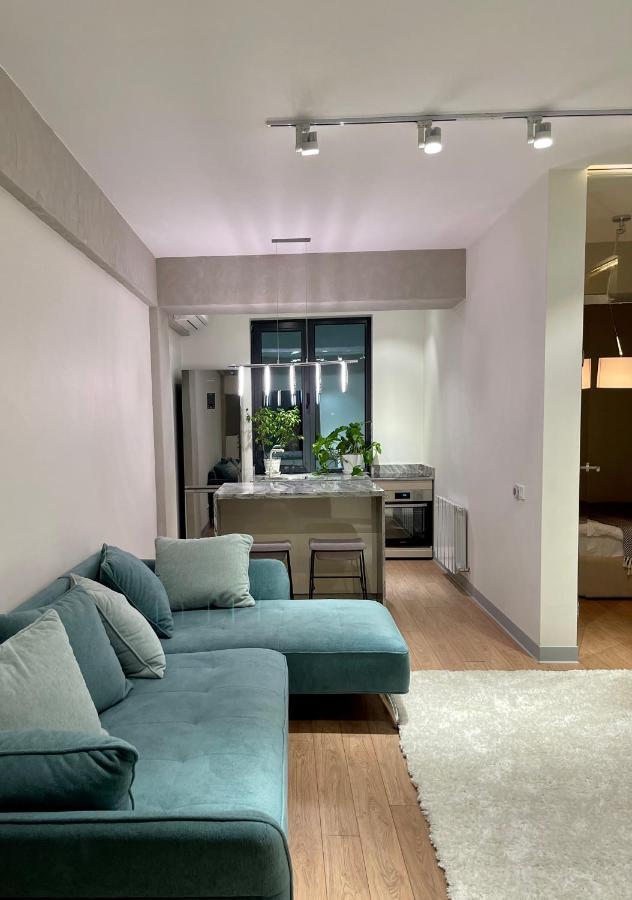 Logvinenko Apartment บิชเคก ภายนอก รูปภาพ