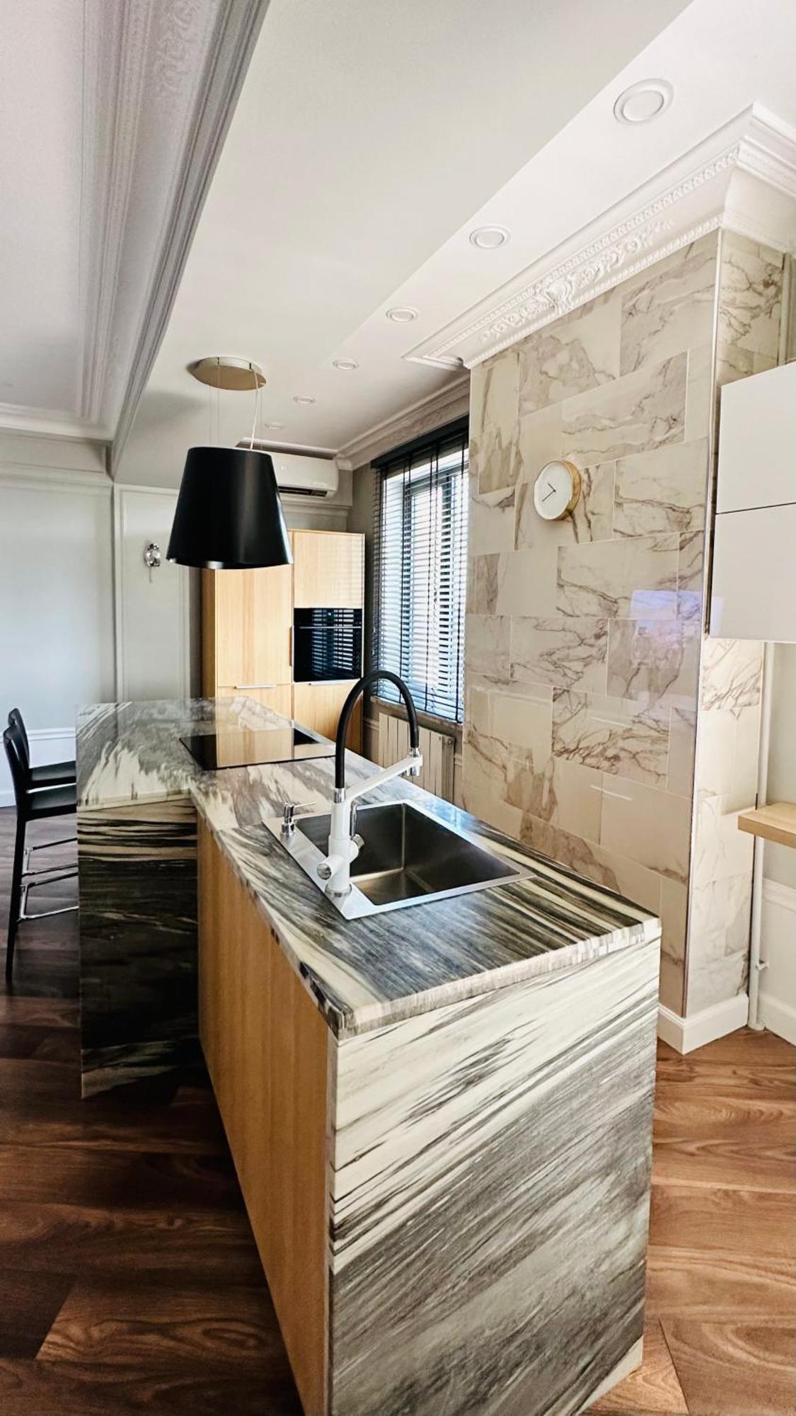 Logvinenko Apartment บิชเคก ภายนอก รูปภาพ